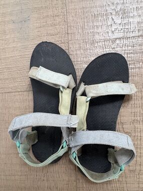 Teva Strap Outdoor Original Sandals - Black Footbed with Light Green Straps